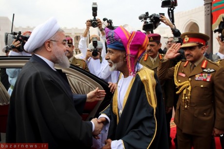 استقبال رسمی سلطان قابوس از رئیس جمهور+تصاویر