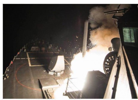 حمله موشکی آمریکا به سوریه+تصاویر