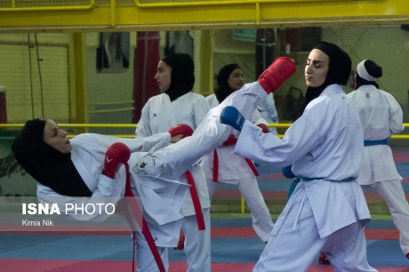 تمرین تیم ملی کاراته بانوان پیش از رقابت‌های باکو+عکس