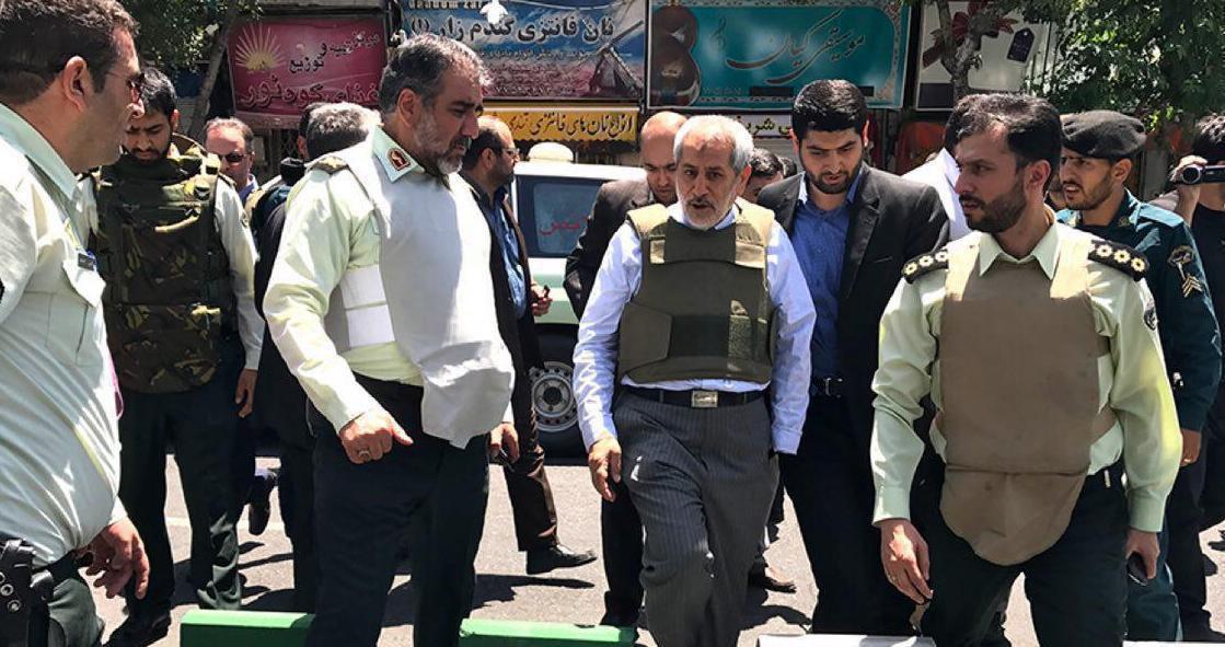 حمله داعش به تهران؟ / آخرین اخبار تیراندازی در مجلس و حرم امام