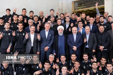 دیدار کی‌روش و اعضای تیم ملی فوتبال با دیدار روحانی+عکس