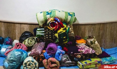 سیل کمک های مردمی به زلزله زده های کرمانشاه+تصاویر