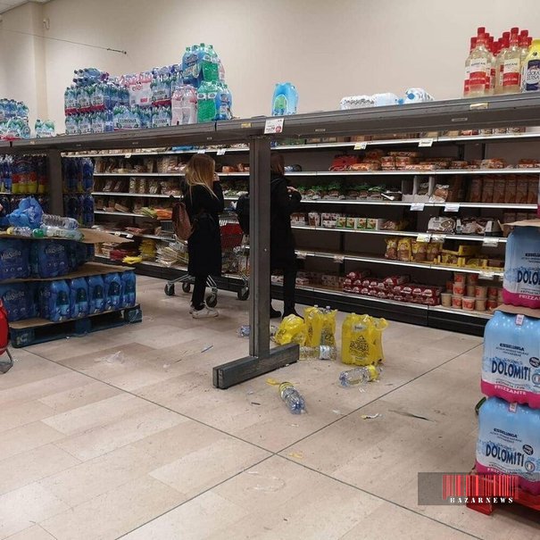 تصاویر: هجوم ایتالیایی های وحشت‌زده از کرونا به هایپر مارکت‌ها!