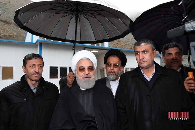 تصاویر: خودروی روحانی هنگام بازدید از آزادراه تهران-شمال
