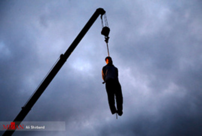 تصاویر اعدام قاتل آتنا اصلانی