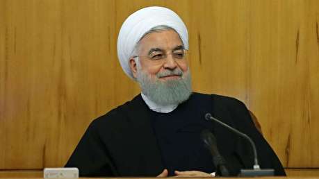 روحانی: هرکس می‌گوید تحریم اثر ندارد حامی آمریکاست