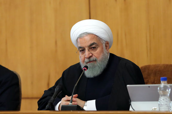 روحانی: سیاست‌های حمایتی دولت باید تا پایان خرداد عملیاتی شود/ توضیحات رییس جمهور درباره عرضه اوراق در بورس