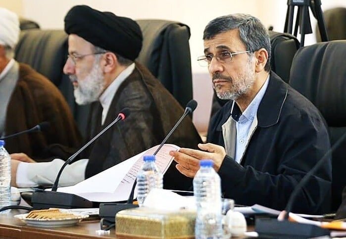 دولت سیزدهم در مسیر احمدی نژاد/ احتمال تشدید رکود در اقتصاد کشور چقدر زیاد است؟