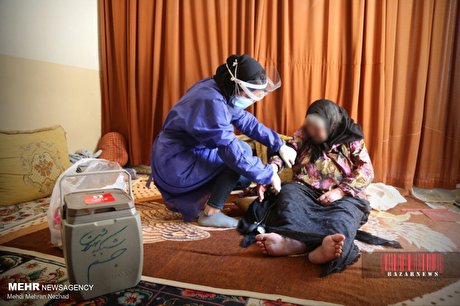 واکسیناسیون سالمندان ناتوان بوشهری در منزل