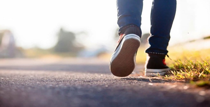 نحوه انتخاب بهترین کفش برای پیاده روی طولانی