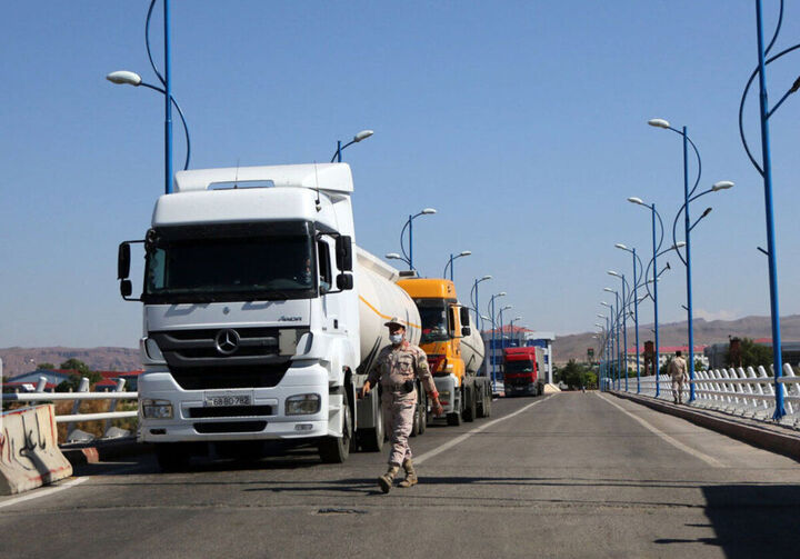 اولین کامیون حامل کالا در مرز دوغارون پذیرش شد