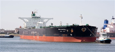 رشد پایدار ۴۰ درصدی صادرات نفت ایران در دولت سیزدهم