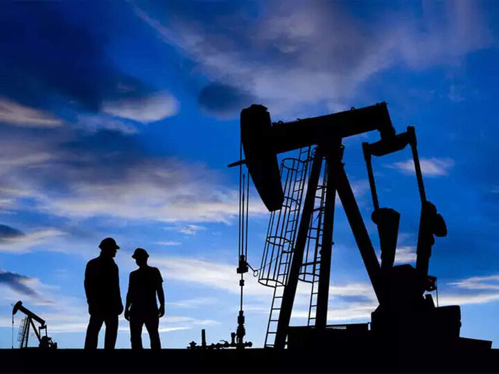 افزایش قیمت نفت در بازار جهانی / هر بشکه نفت برنت به ۱۱۳ دلار و ۱۲ سنت رسید